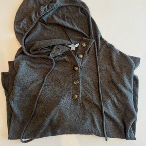 Women’s hooded light sweater - size small